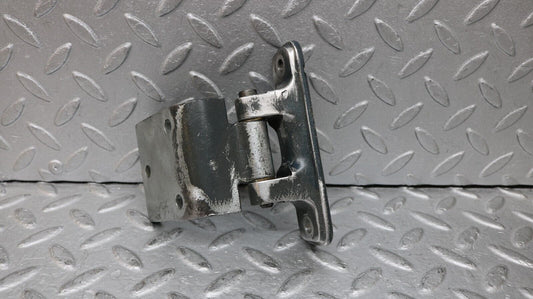 37270 Mercedes-Benz W109 300SEL Door Hinge Right Side