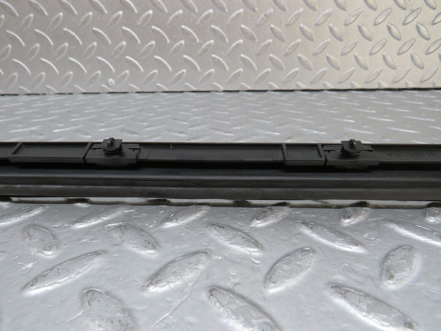 35258 Mercedes-Benz W221 Rear Right Door Lower Seal Trim 2216900462
