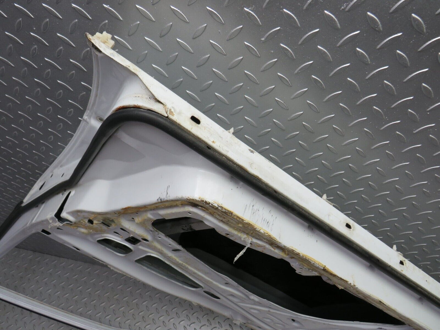 30245 Mercedes-Benz W124 230E Front Right Door