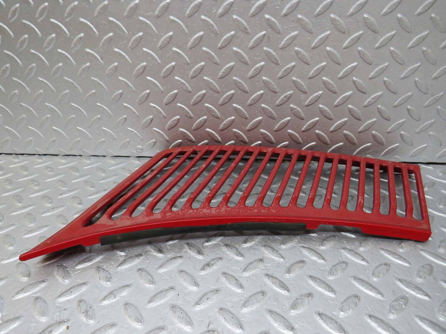 35371 Mercedes-Benz R107 280SL Air Vent Grill Left Side