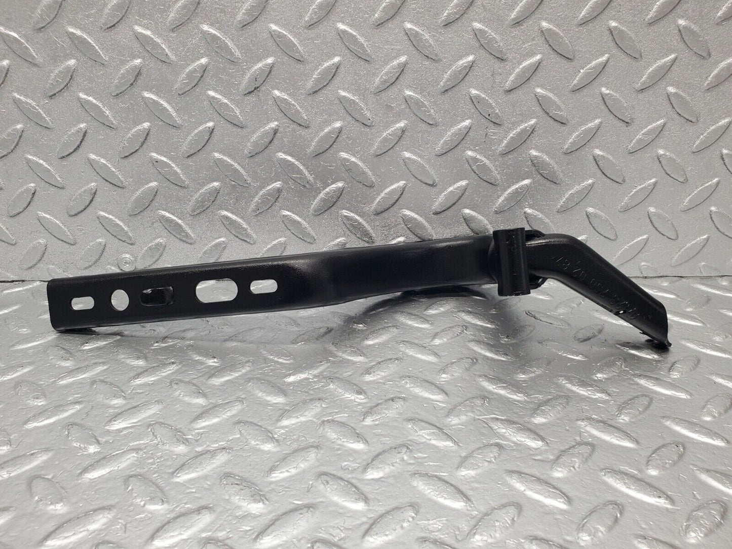 46640 Mercedes-Benz C123 280CE Coupe Trunk Lid Hinge Right Side 1237500287