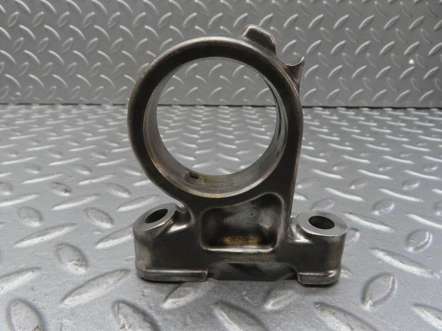 13356 Mercedes-Benz C107 350SLC Coupe Camshaft Tower Bearing 1160512112