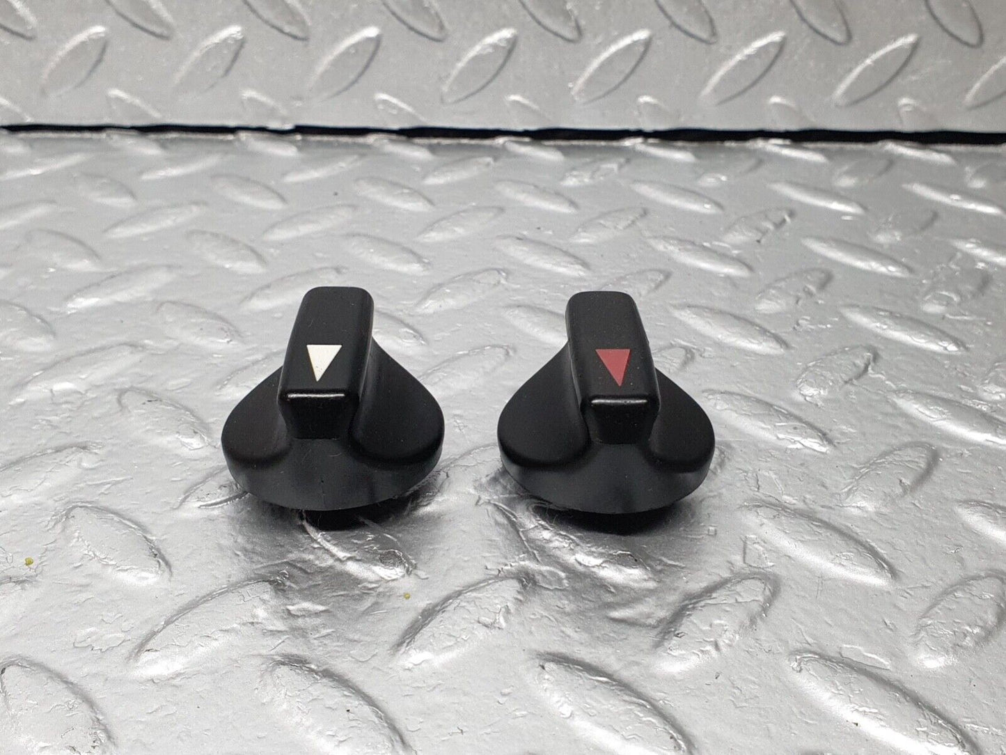42993 Mercedes-Benz W201 190 Heater Control Knob