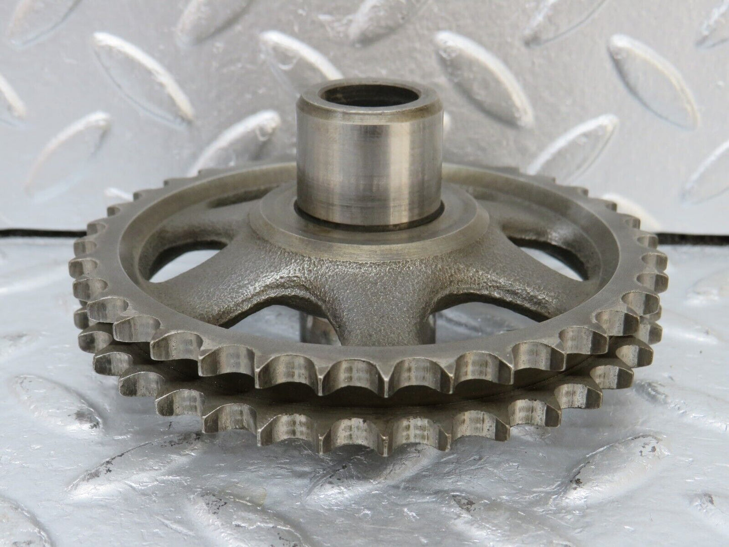 34519 Mercedes-Benz C126 380SEC Coupe Timing Gear Sprocket 1160770012