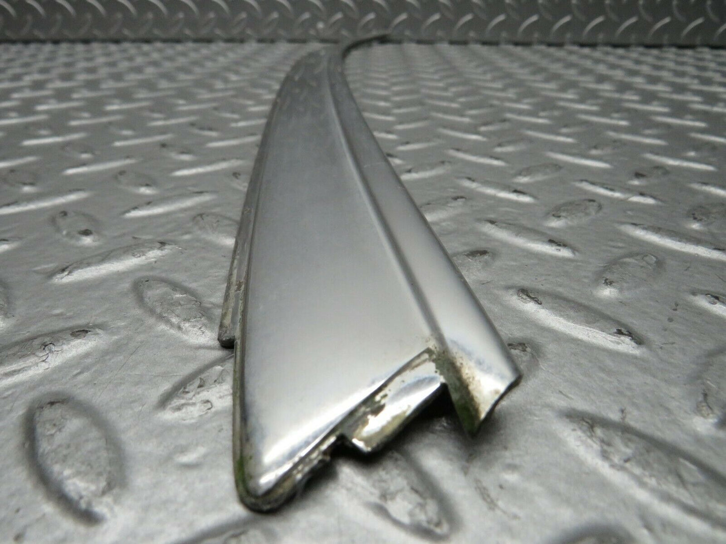 22018 Mercedes-Benz S123 280TE D Pillar Exterior Chrome Trim Right Side