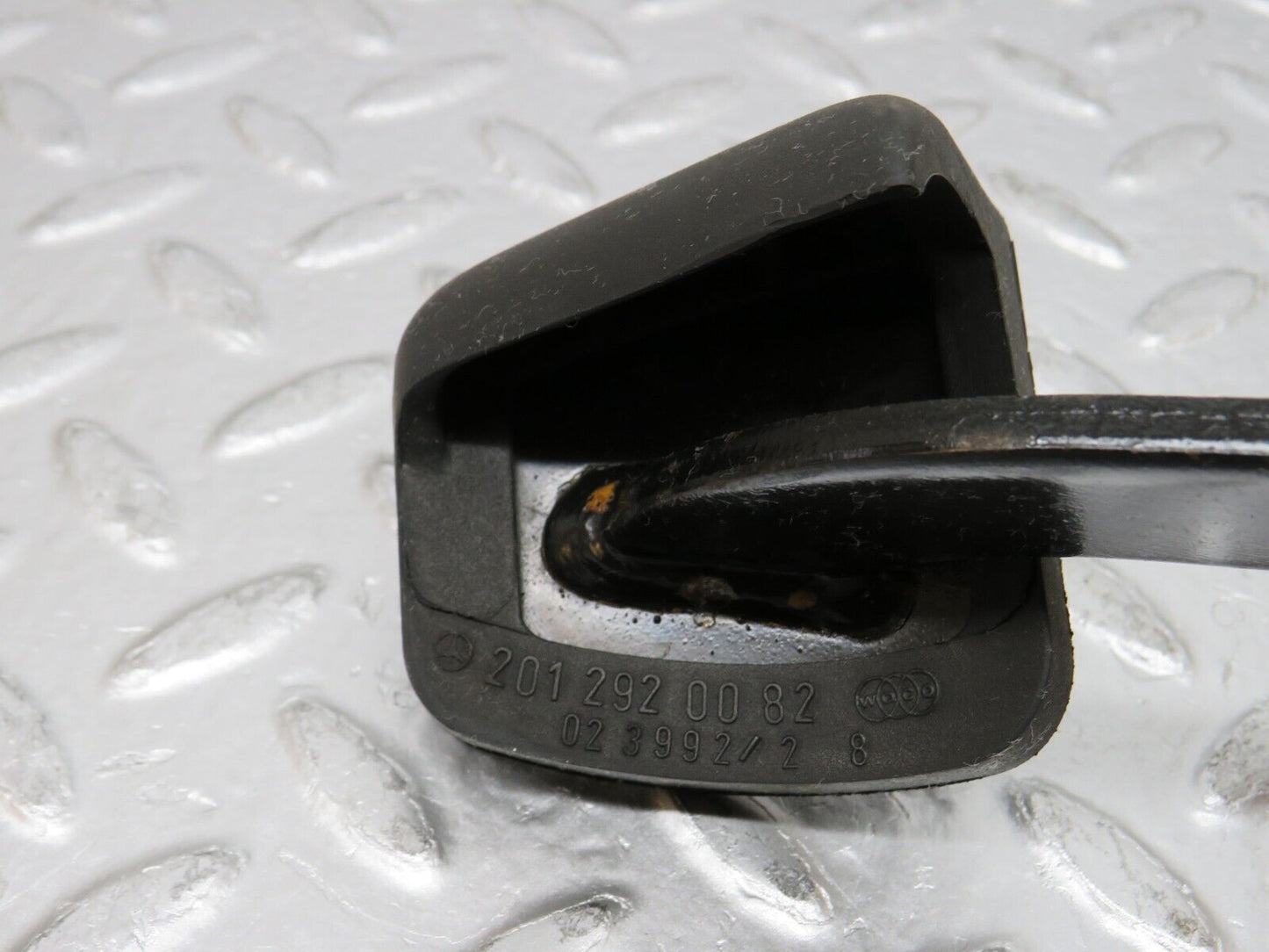 31351 Mercedes-Benz S124 220TE Wagon Brake Pedal With Rubber 2012920082