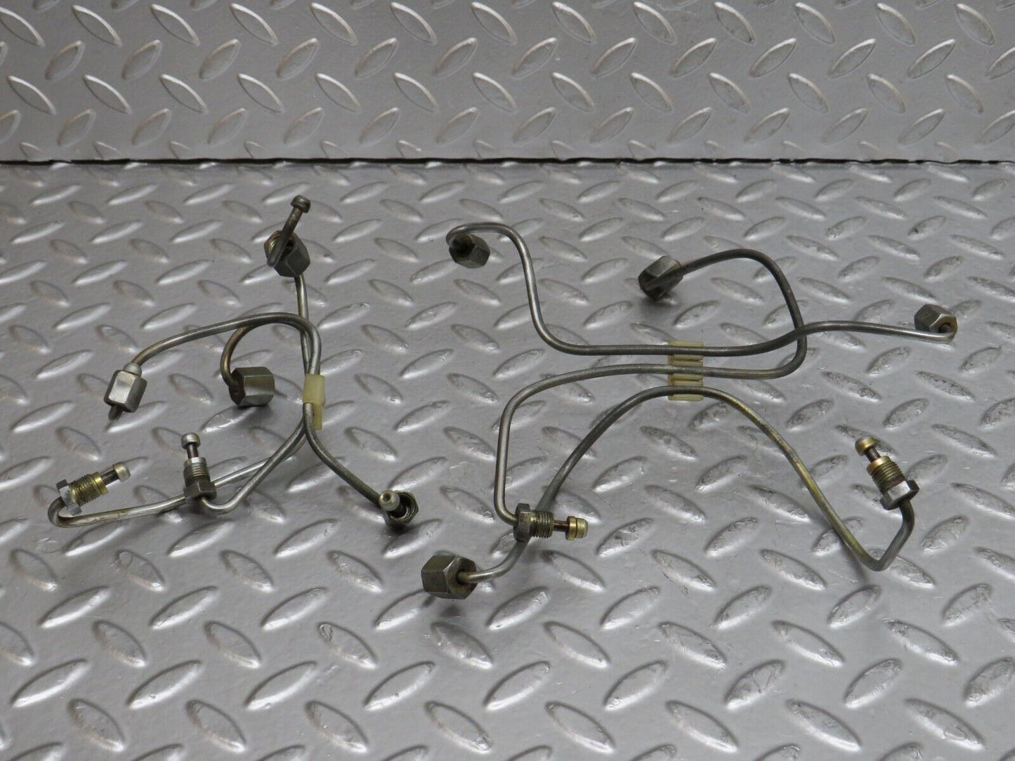 29579 Mercedes-Benz W124 230E Coupe Fuel Line Hose Set