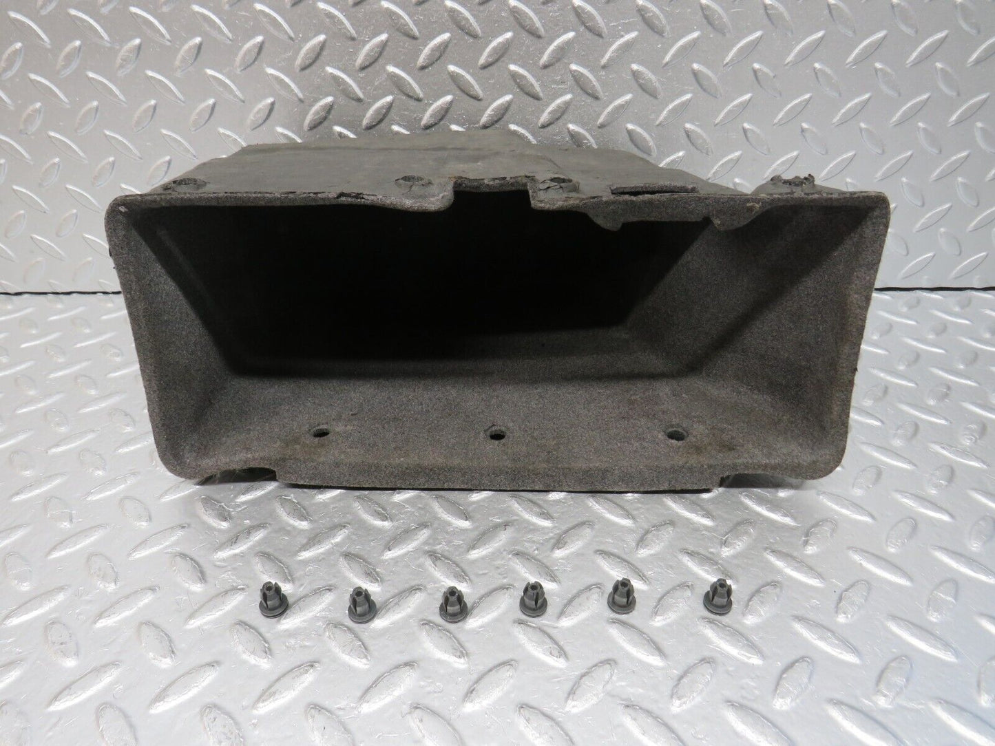 33185 Mercedes-Benz W124 Glove Box 1246800191