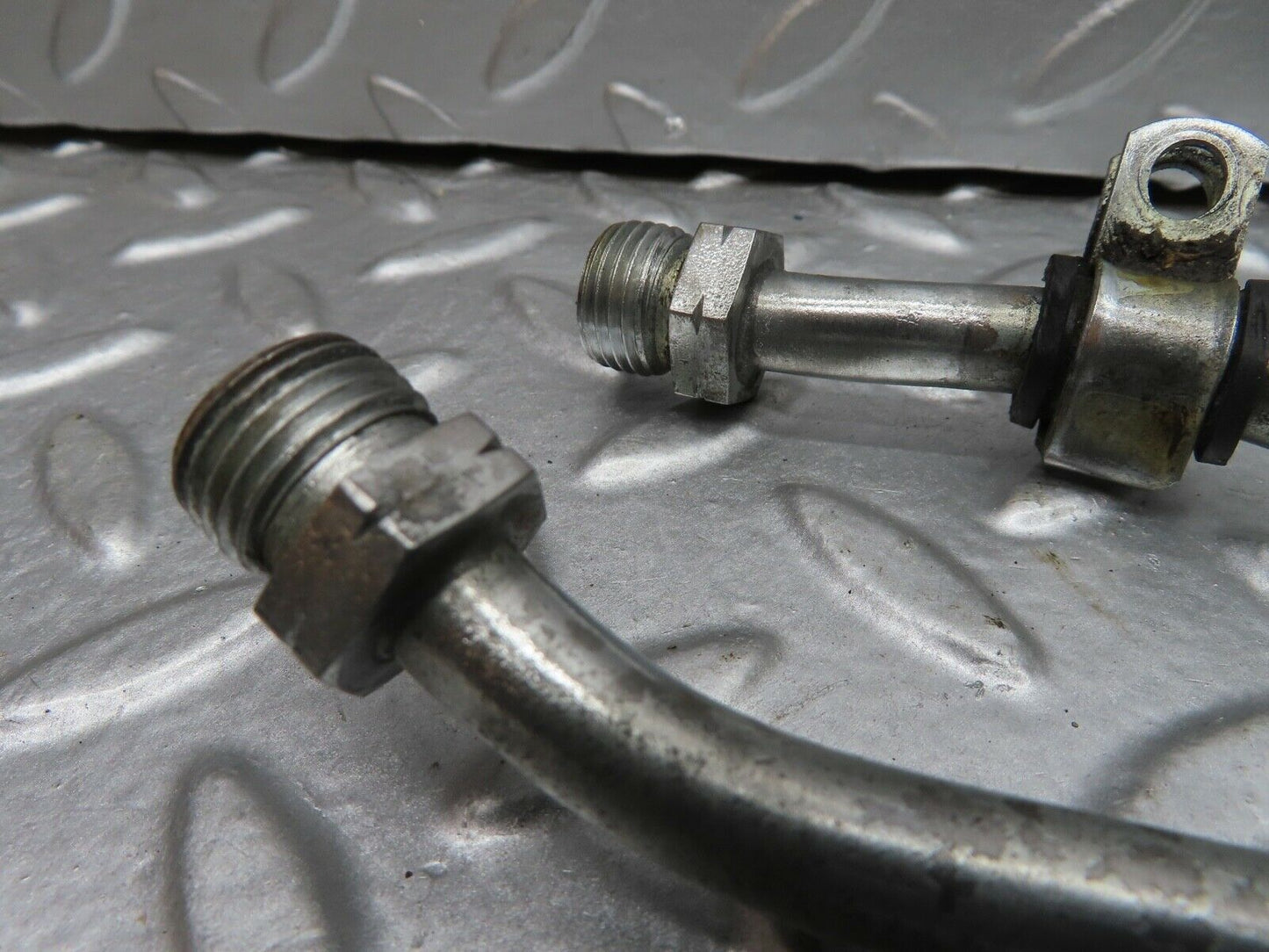 21598 Mercedes-Benz W126 300SE Gearbox Oil Pipe Hose