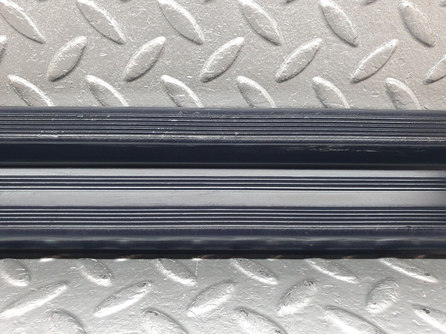 42713 Mercedes-Benz W201 190 2.0L Front Right Door Sill Blue