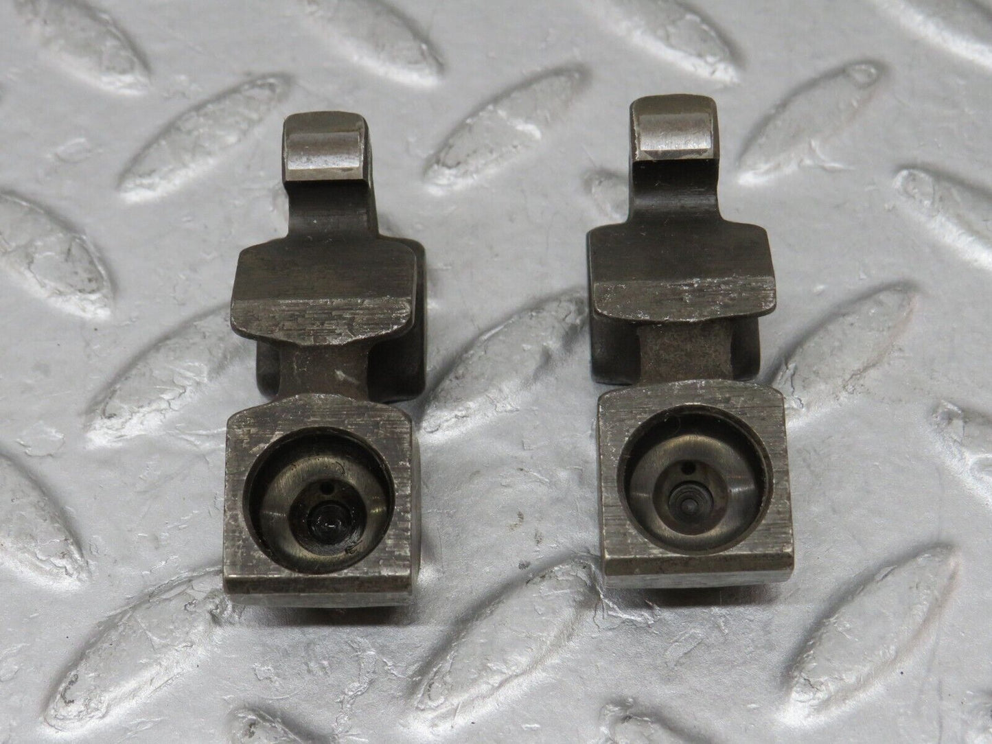 35639 Mercedes-Benz R107 280SL Valve Rocker Arm With Spring And Tappet