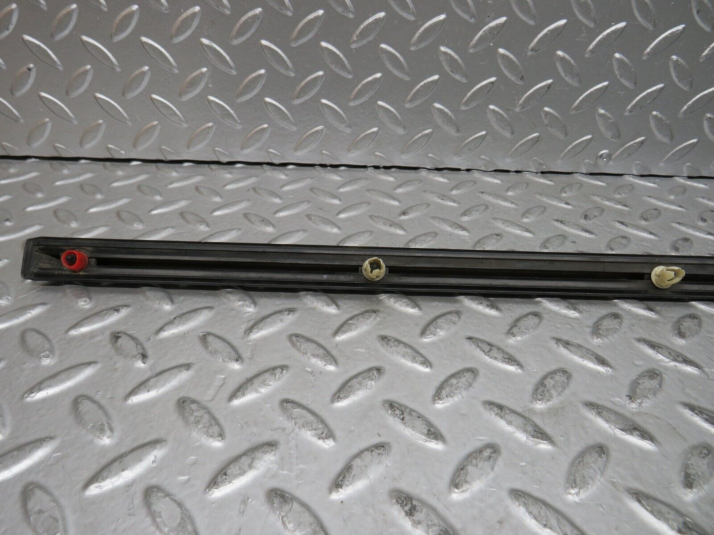28623 Mercedes-Benz W123 280E Rear Left Door Centre Moulding Trim