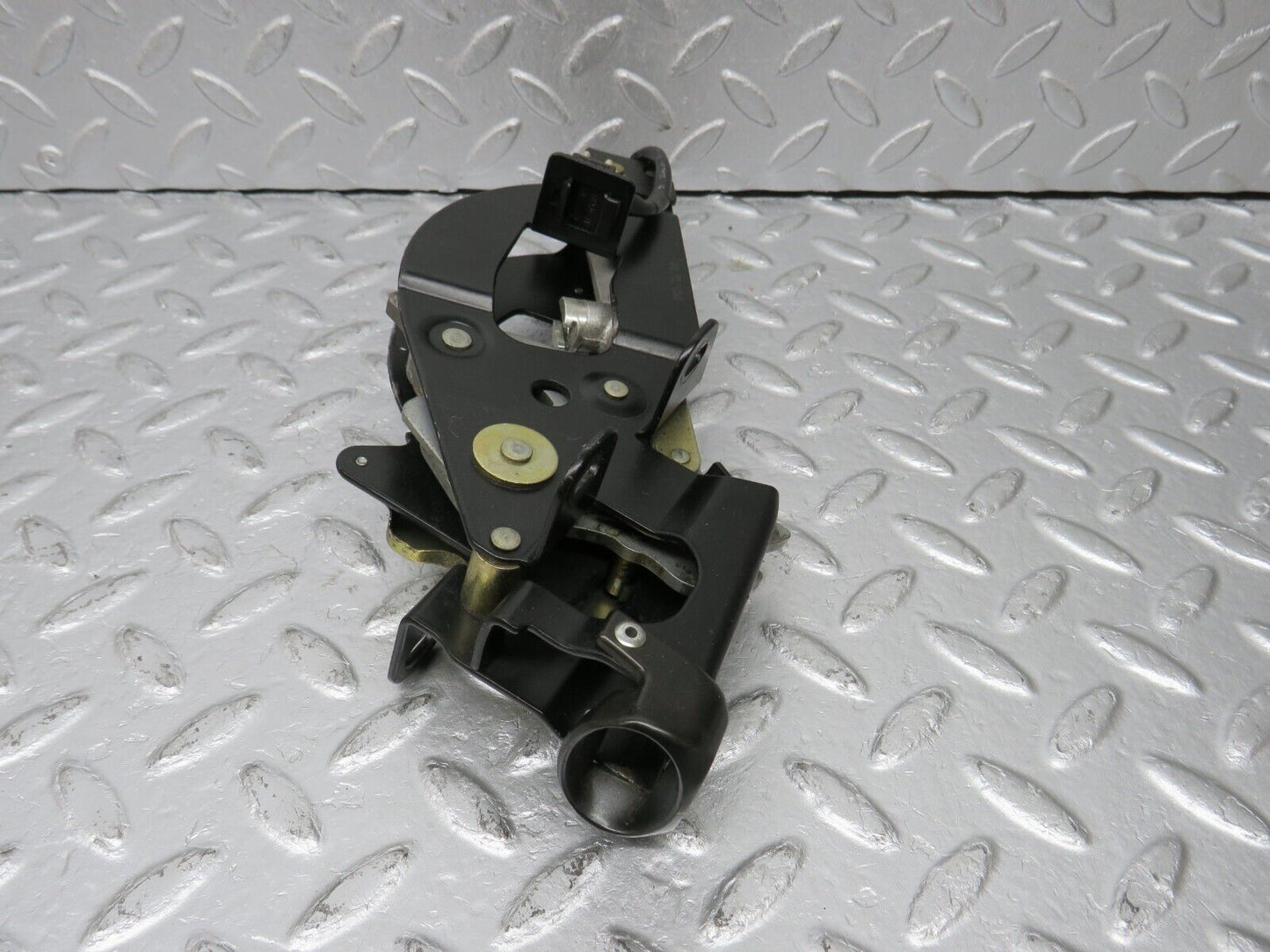 39614 Mercedes-Benz R129 320SL Coupe Rear Left Roof Lock Mechanism 1298001174