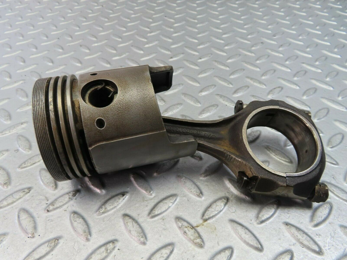 9197 Mercedes-Benz W111 Piston With Connecting Rod 79.97 mm
