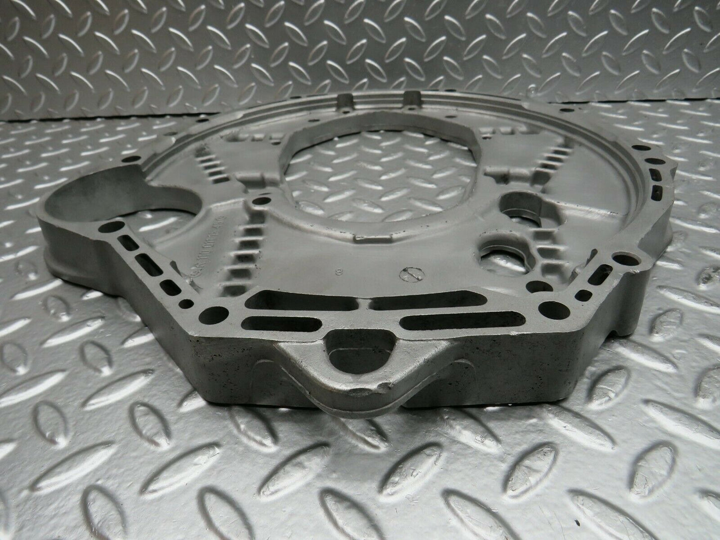 24065 Mercedes-Benz W123 280E Gearbox Flange 1100111545