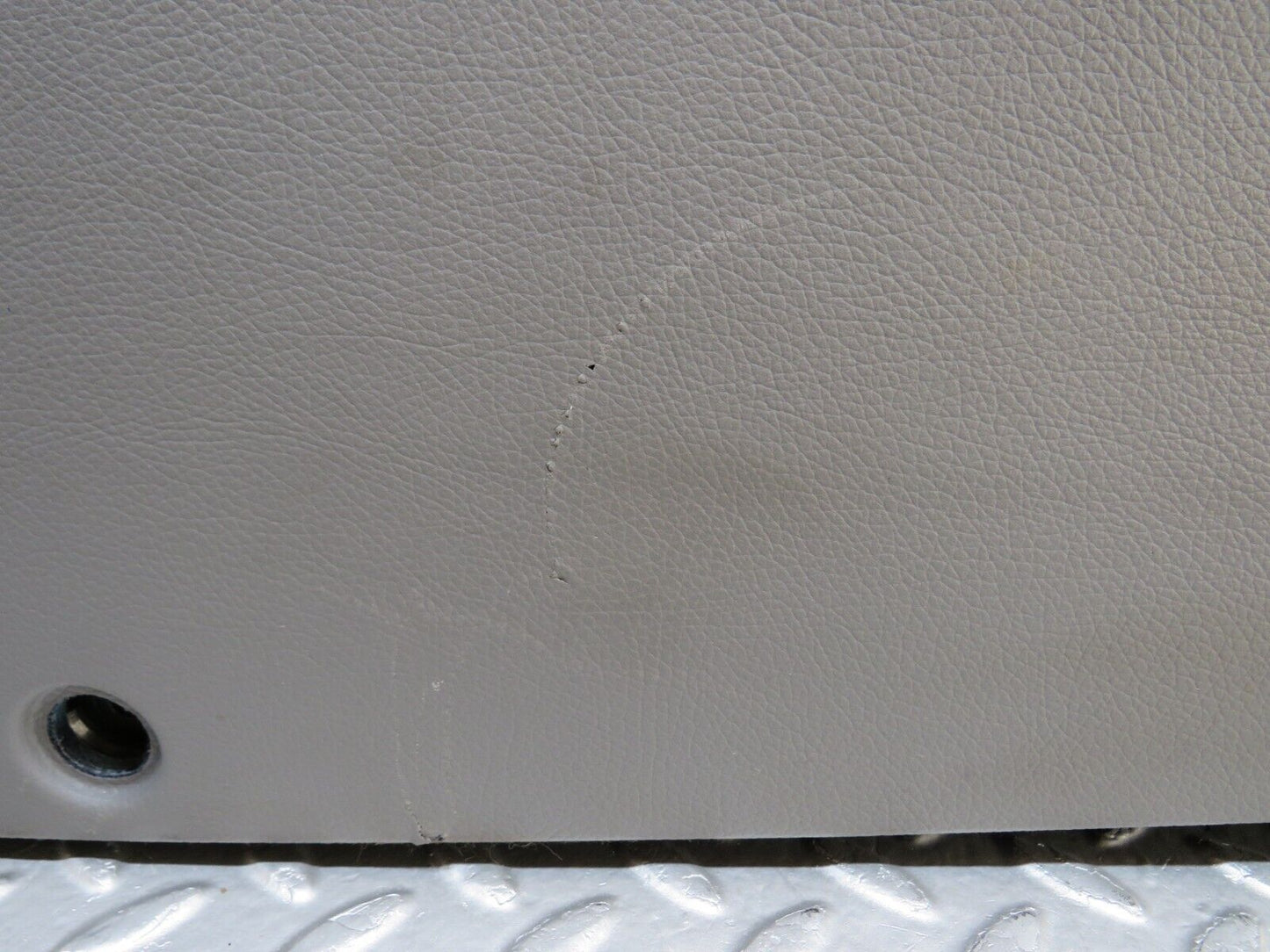 35124 Mercedes-Benz W221 Centre Console
