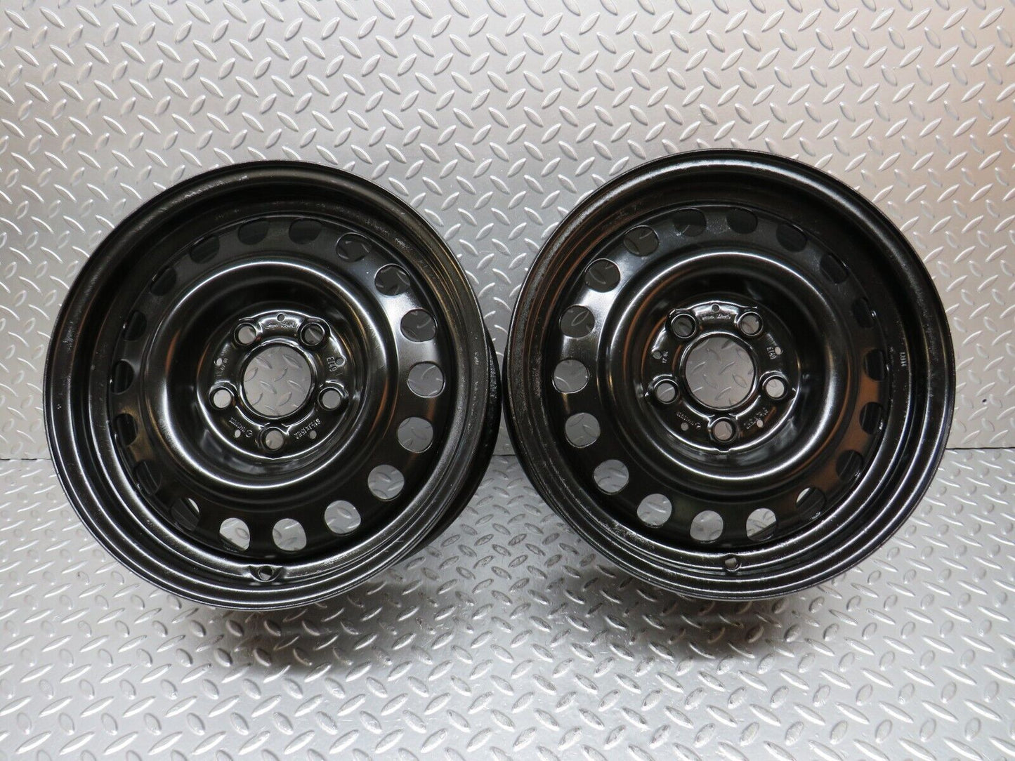 31918 Mercedes-Benz Steel Wheel Set 6.5Jx15H2 ET49 5x112 1244001002