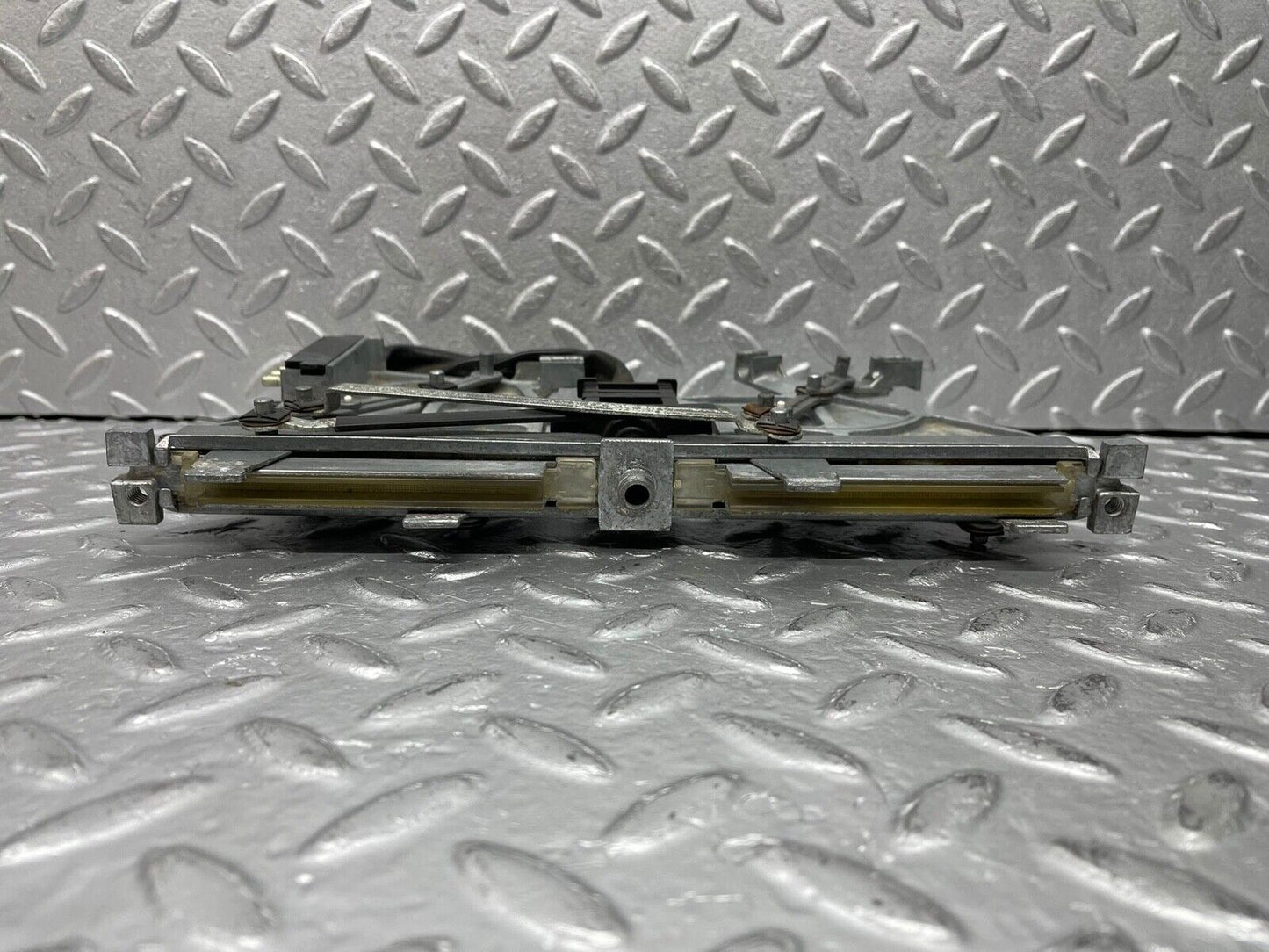 7875 Mercedes-Benz W115 220D Heater Control Switch 1158300485