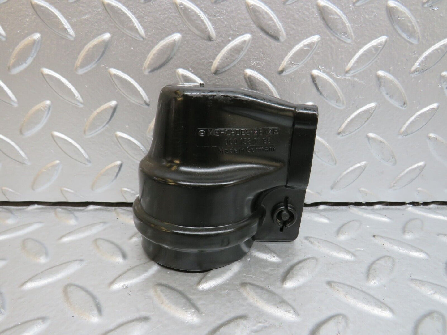 29601 Mercedes-Benz W124 230E Ignition Coil Protective Cap 0001581785