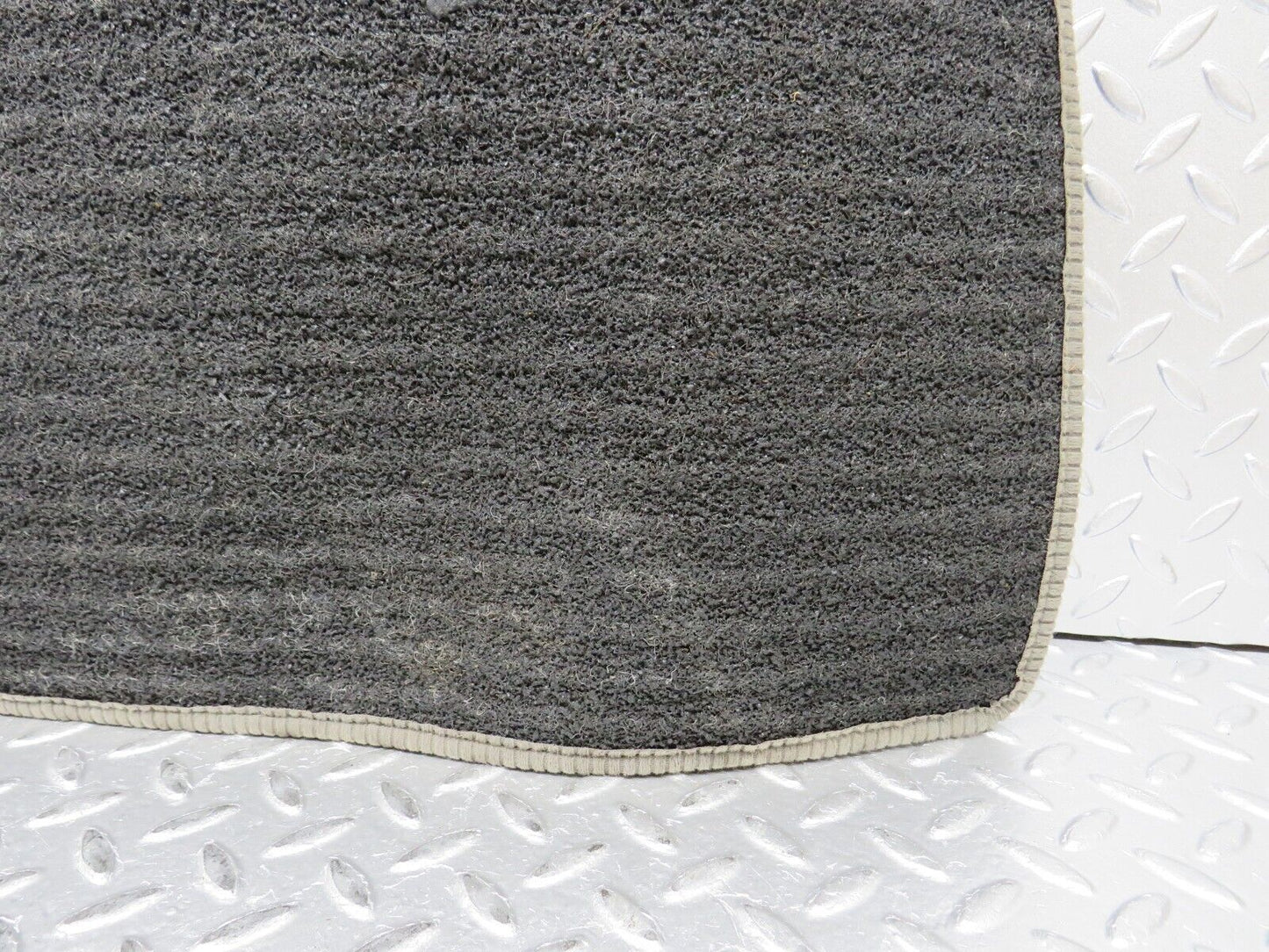 32333 Mercedes-Benz S124 300TE Wagon Front Left Passenger Carpet Mat Grey