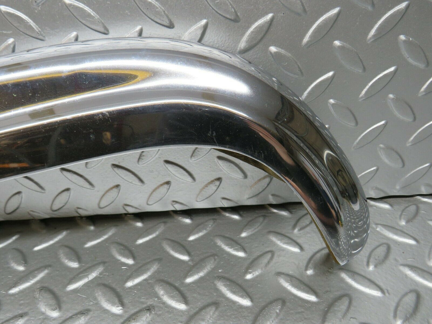 24556 Mercedes-Benz W108 Rear Left Upper Bumper Corner