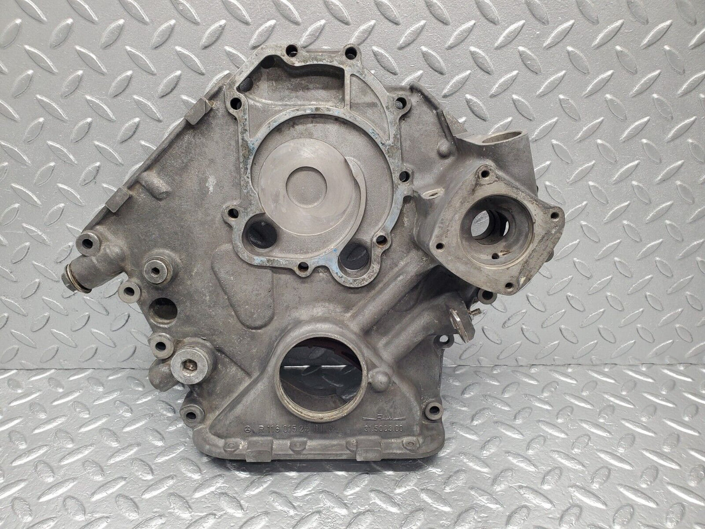 46257 Mercedes-Benz W126 420SE Timing Chain Cover 1160152501