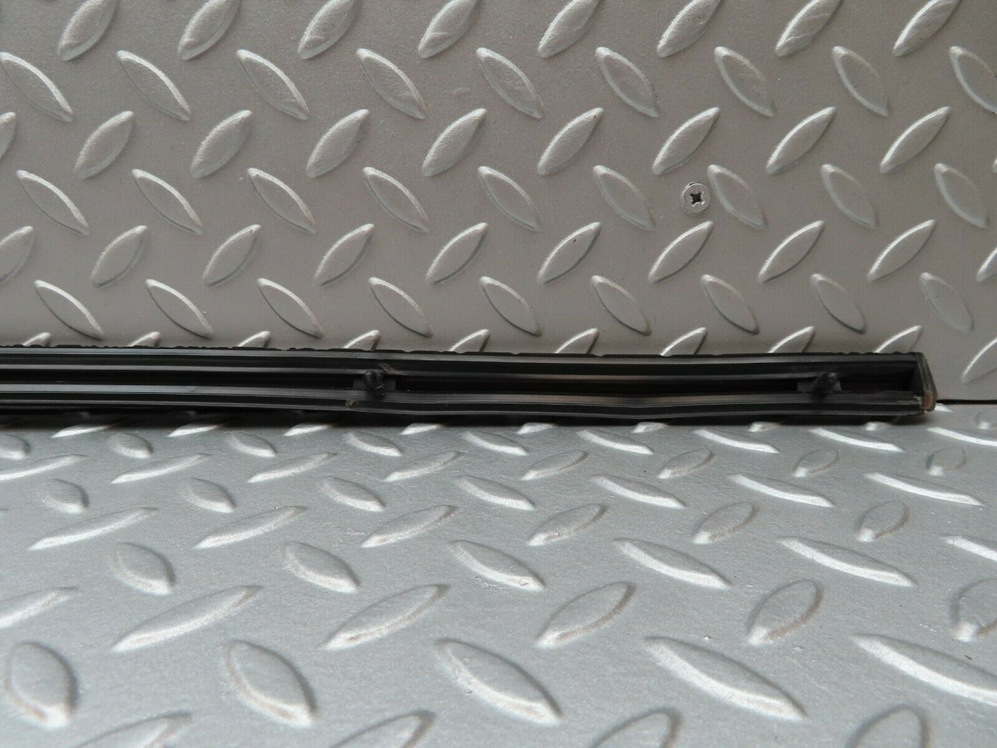 3695 Mercedes-Benz S123 200T Wagon Centre Door Chrome Trim Front Right