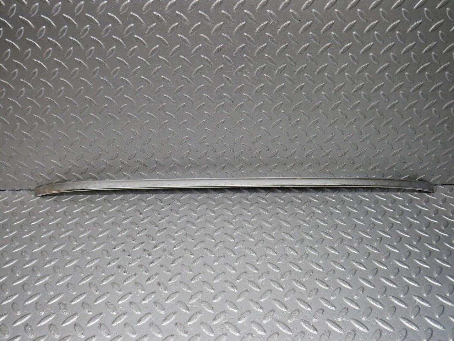 39854 Mercedes-Benz R107 350SL Hardtop Roof Chrome Left Side