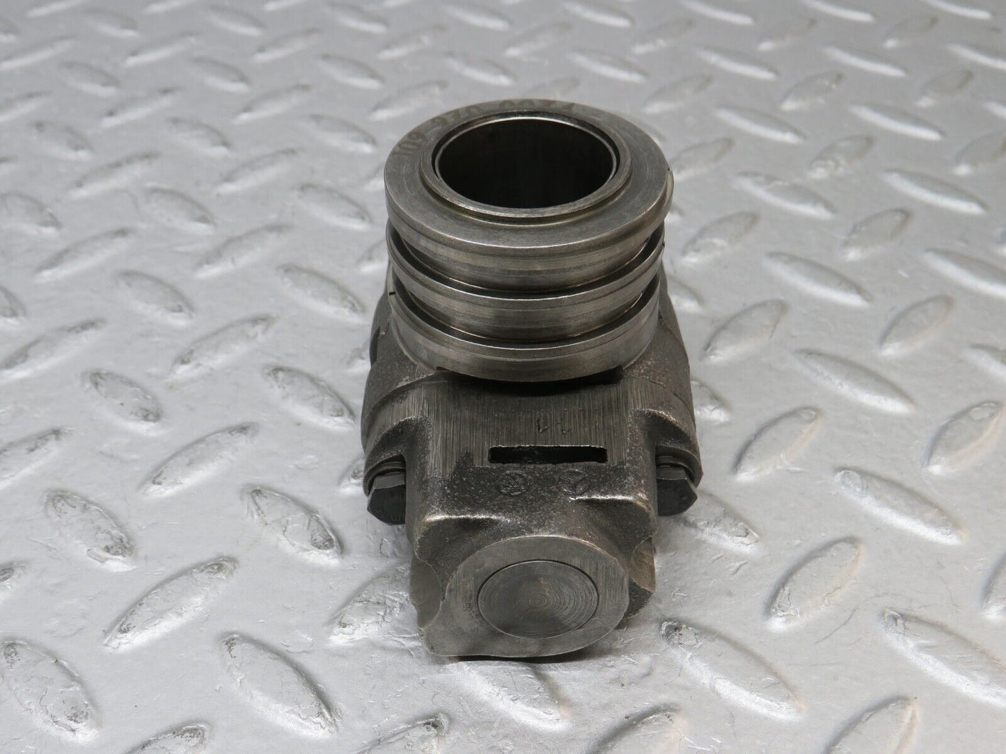 36431 Mercedes-Benz R107 450SL Automatic Gearbox Governor 1092700074 1152771305