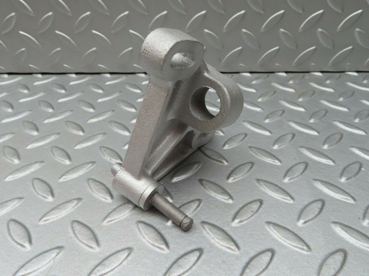 4790 Mercedes-Benz W114 280CE Coupe Handbrake Regulator Bracket 1153040118