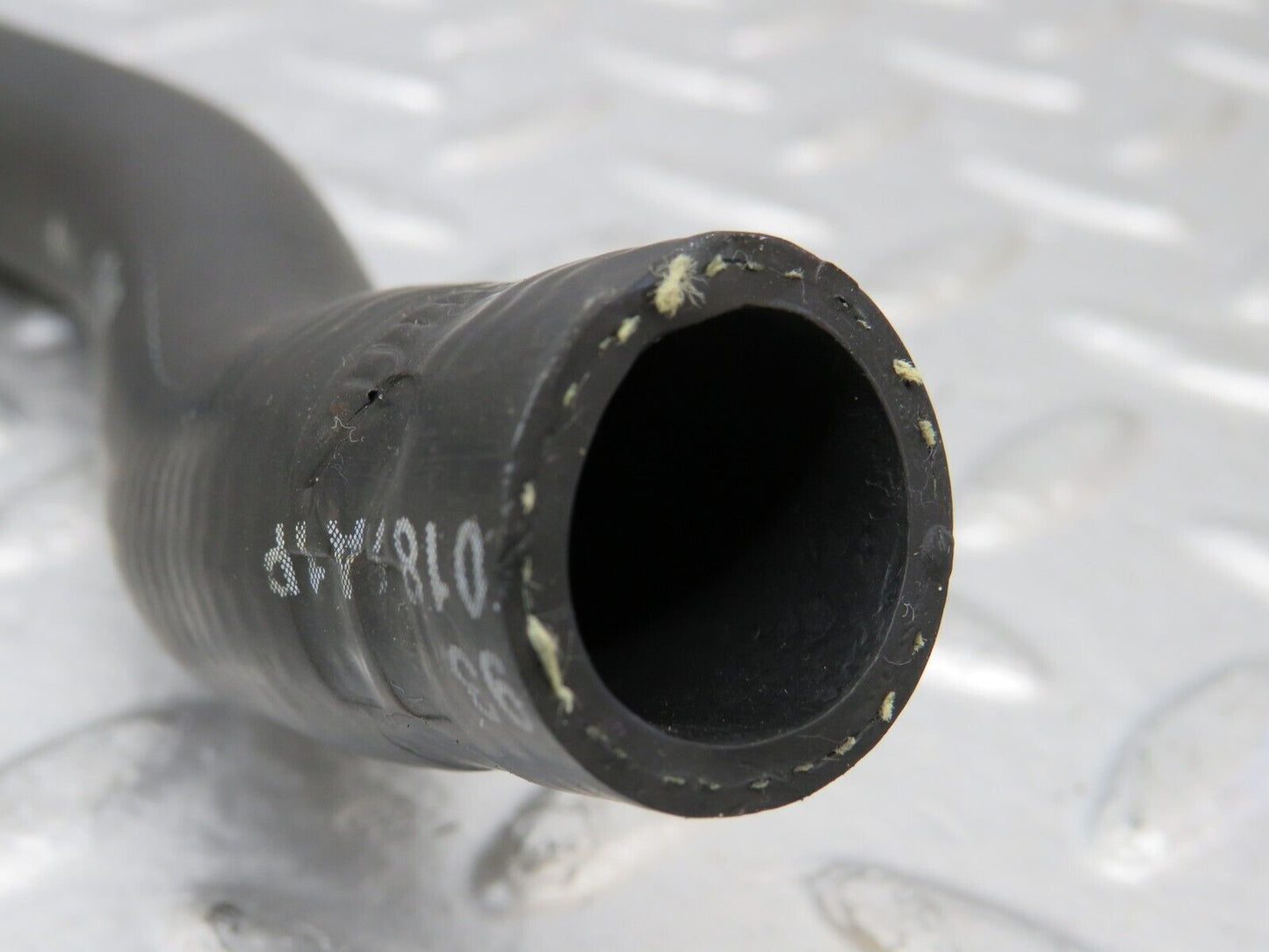 25796 Mercedes-Benz W124 280E Heater Hose 1248327093
