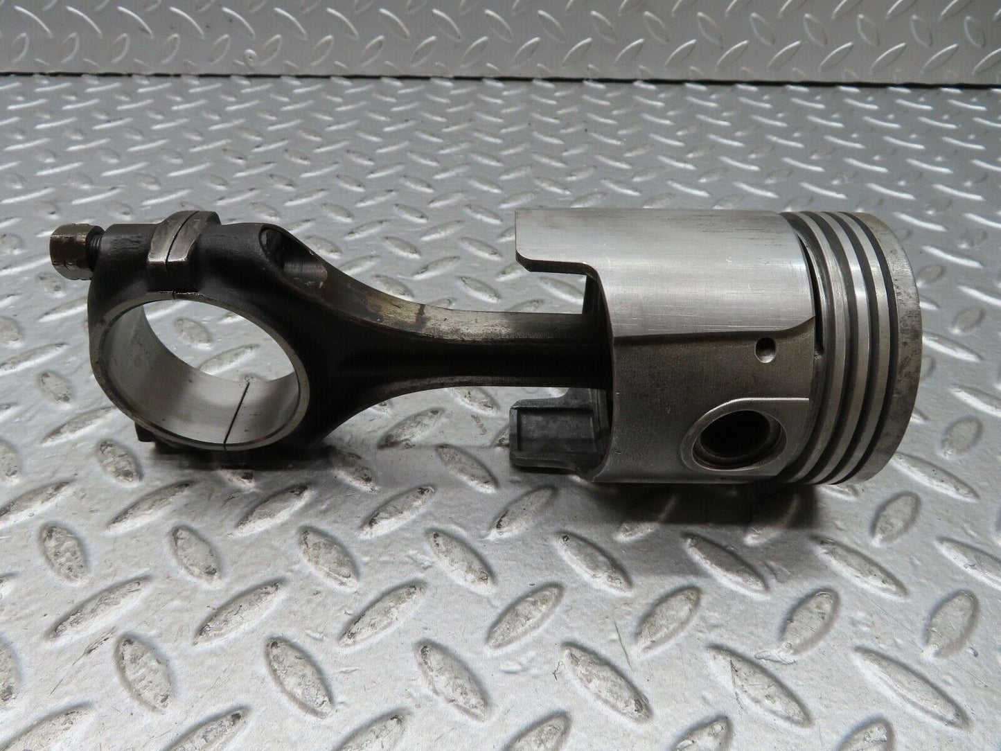 18971 Mercedes-Benz W121 190b Ponton Piston With Connecting Rod 84.97 mm