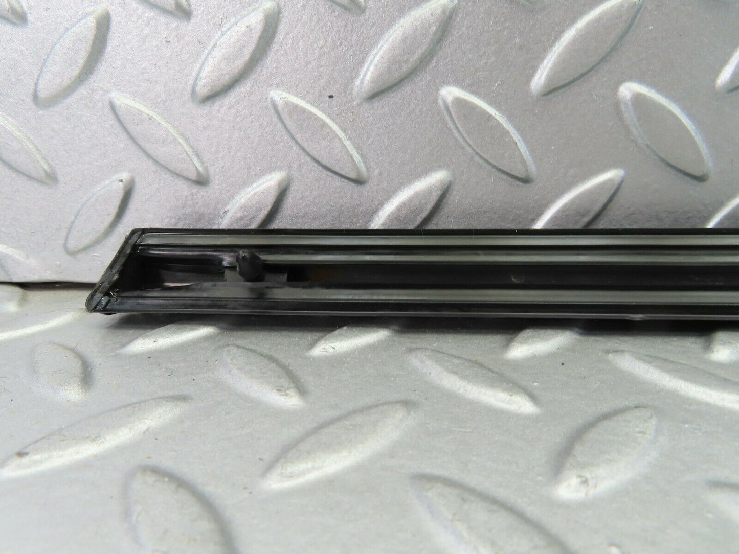 7685 Mercedes-Benz S123 230TE Wagon Centre Door Chrome Trim Rear Right