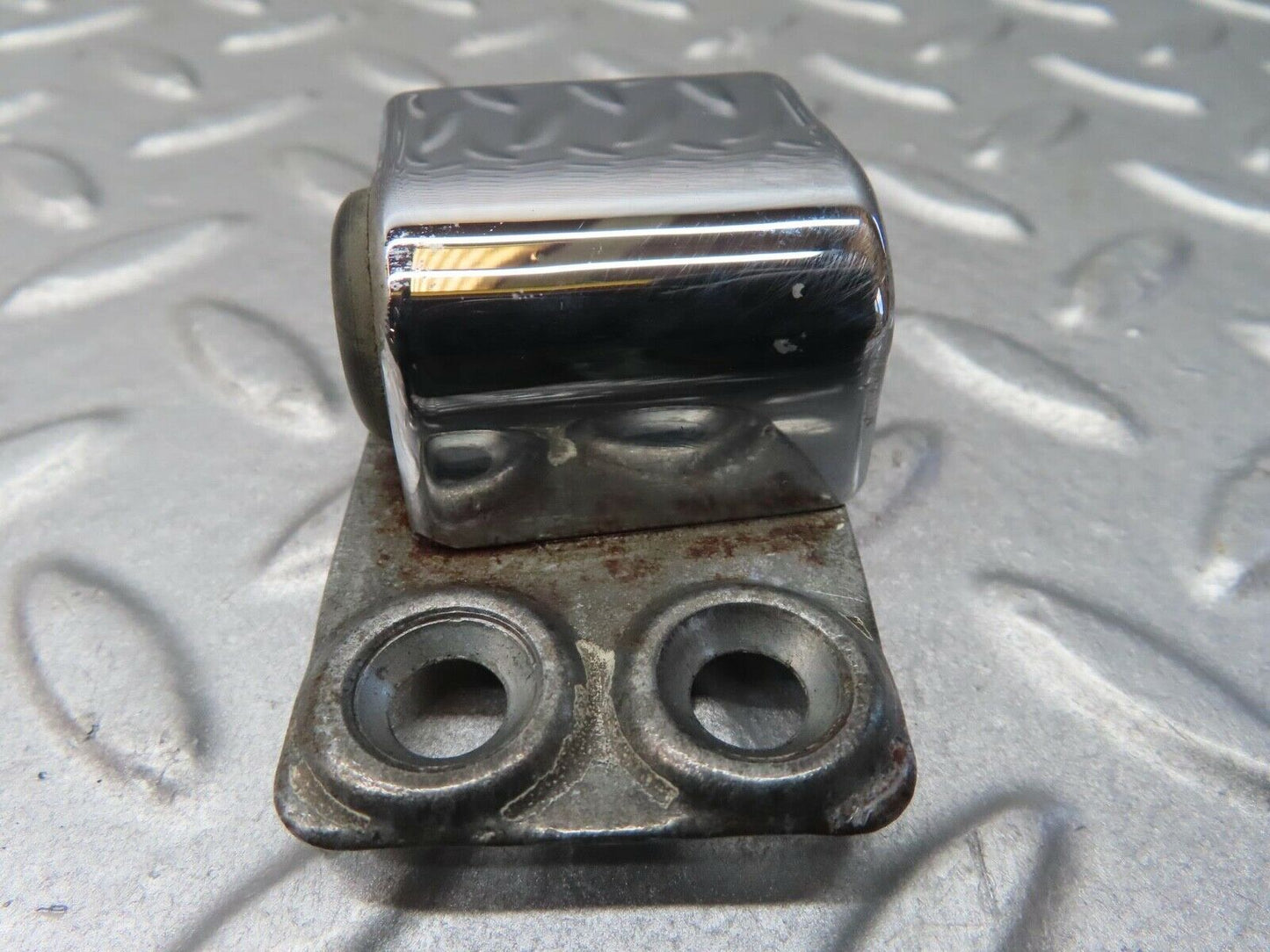 13292 Mercedes-Benz W111 220S Door Lock Latch Right Side