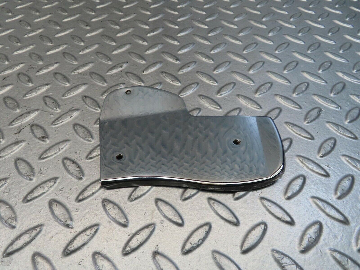 11358 Mercedes-Benz C123 230CE Coupe Left Door Chrome Cover