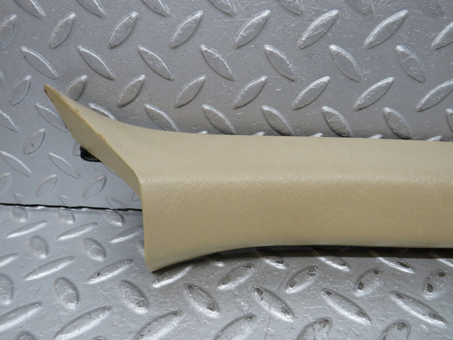 36937 Mercedes-Benz C126 420SEC Coupe A Pillar Cover Right Side Beige