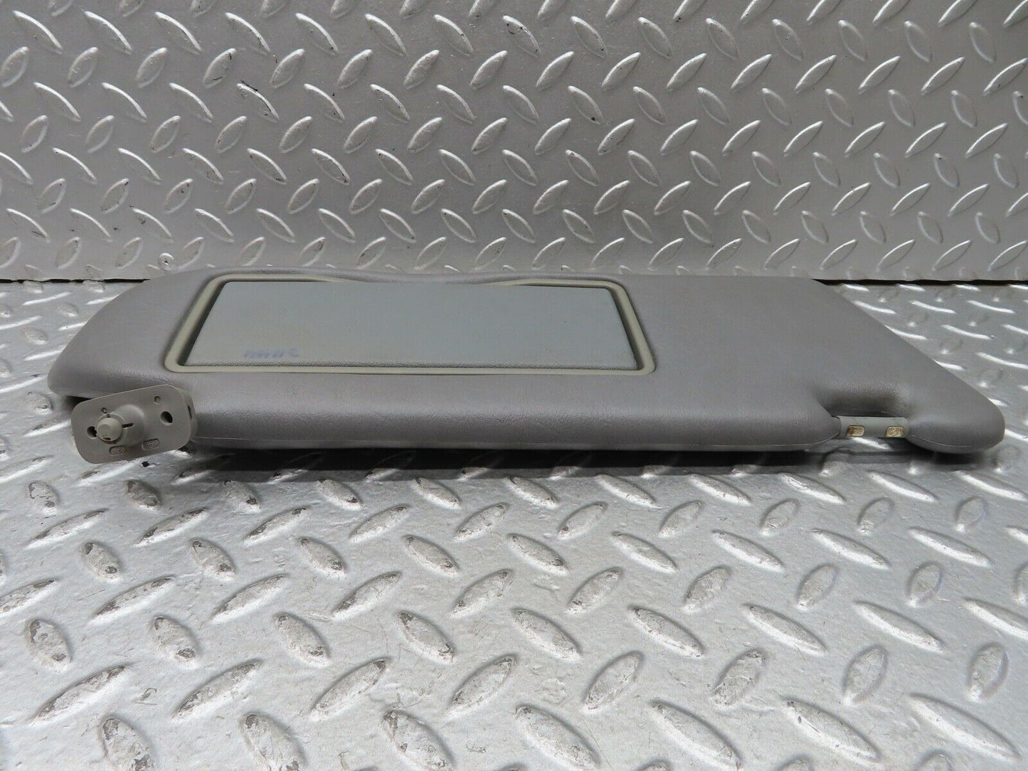 19454 Mercedes-Benz C140 CL420 Coupe Sun Visor Right Side Grey