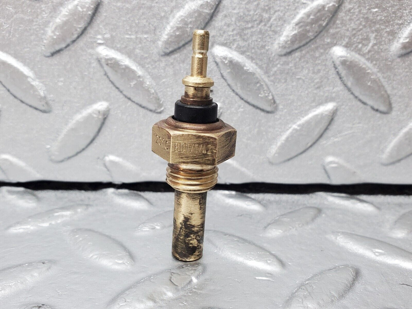 45471 Mercedes-Benz 280E M110.988 Coolant Temperature Sensor VDO