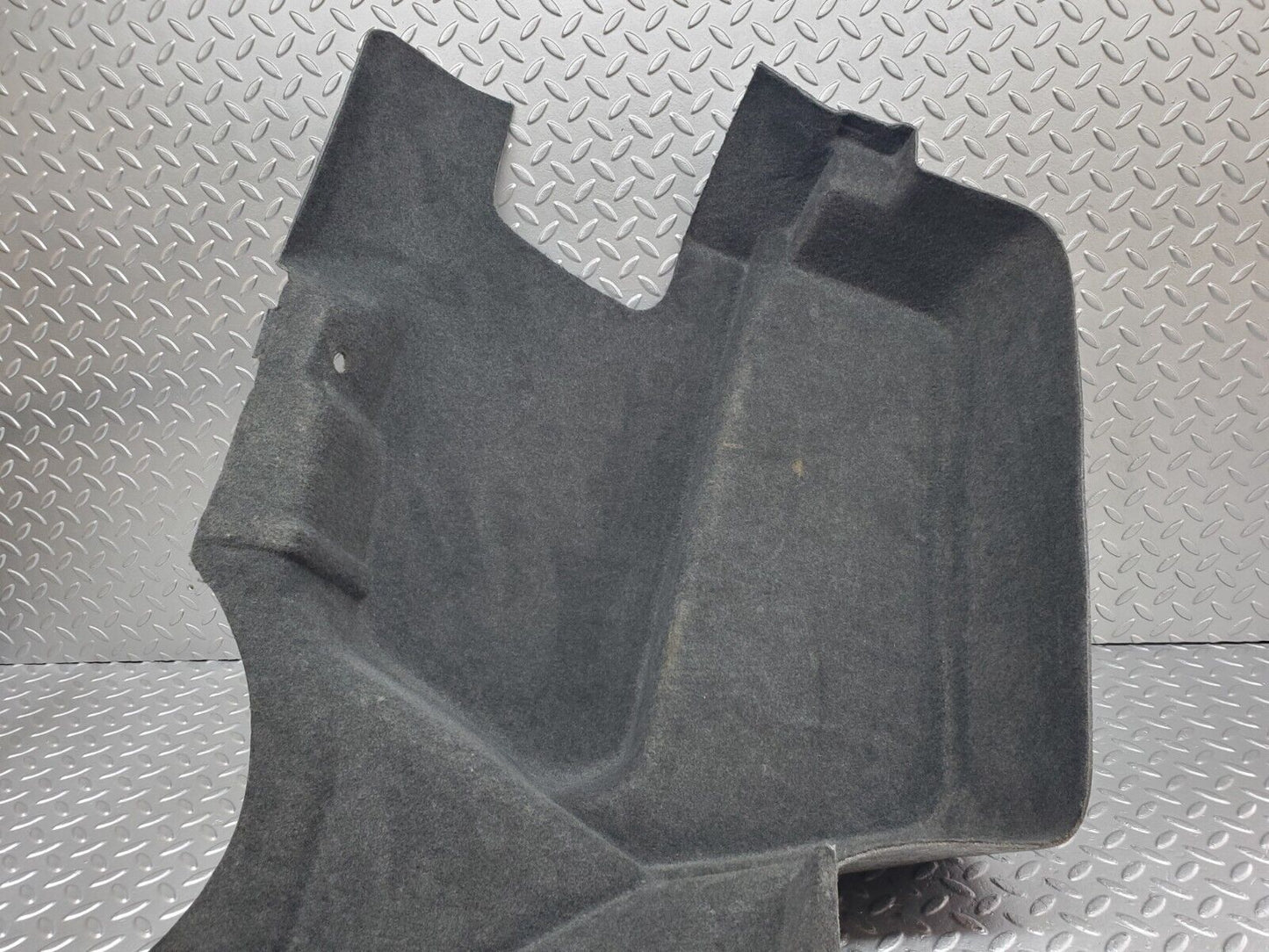 44697 Mercedes-Benz W124 220E Trunk Panel Cover Right 1246935433