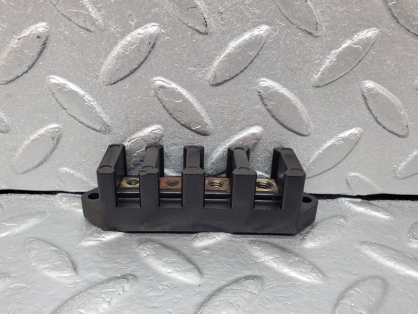 44462 Mercedes-Benz W123 280E Cable Wire Connector
