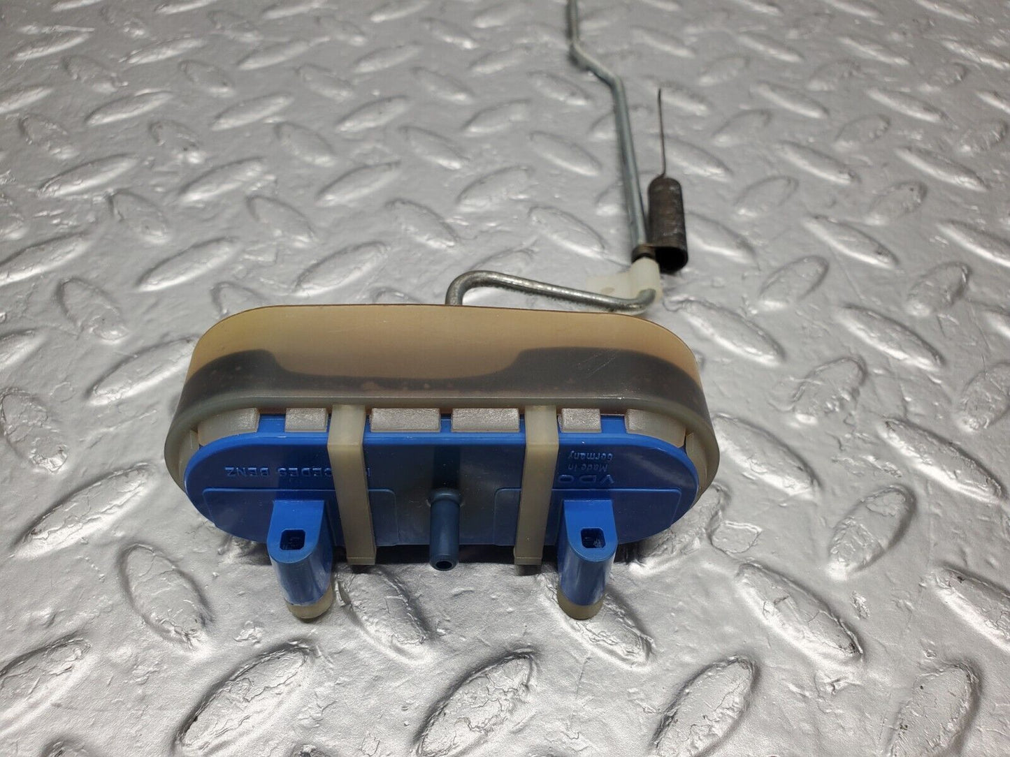46623 Mercedes-Benz C123 280CE Coupe Front Seat Folding Vacuum Actuator