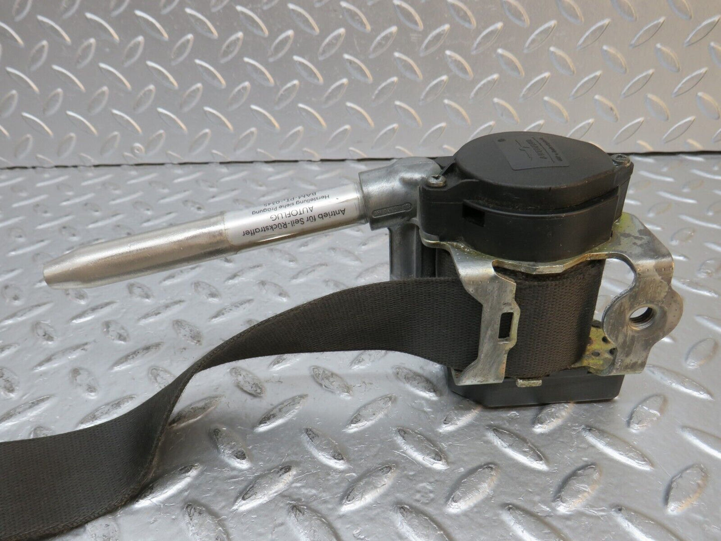 31536 Mercedes-Benz S124 220TE Front Right Seat Belt With Buckle 1248609885