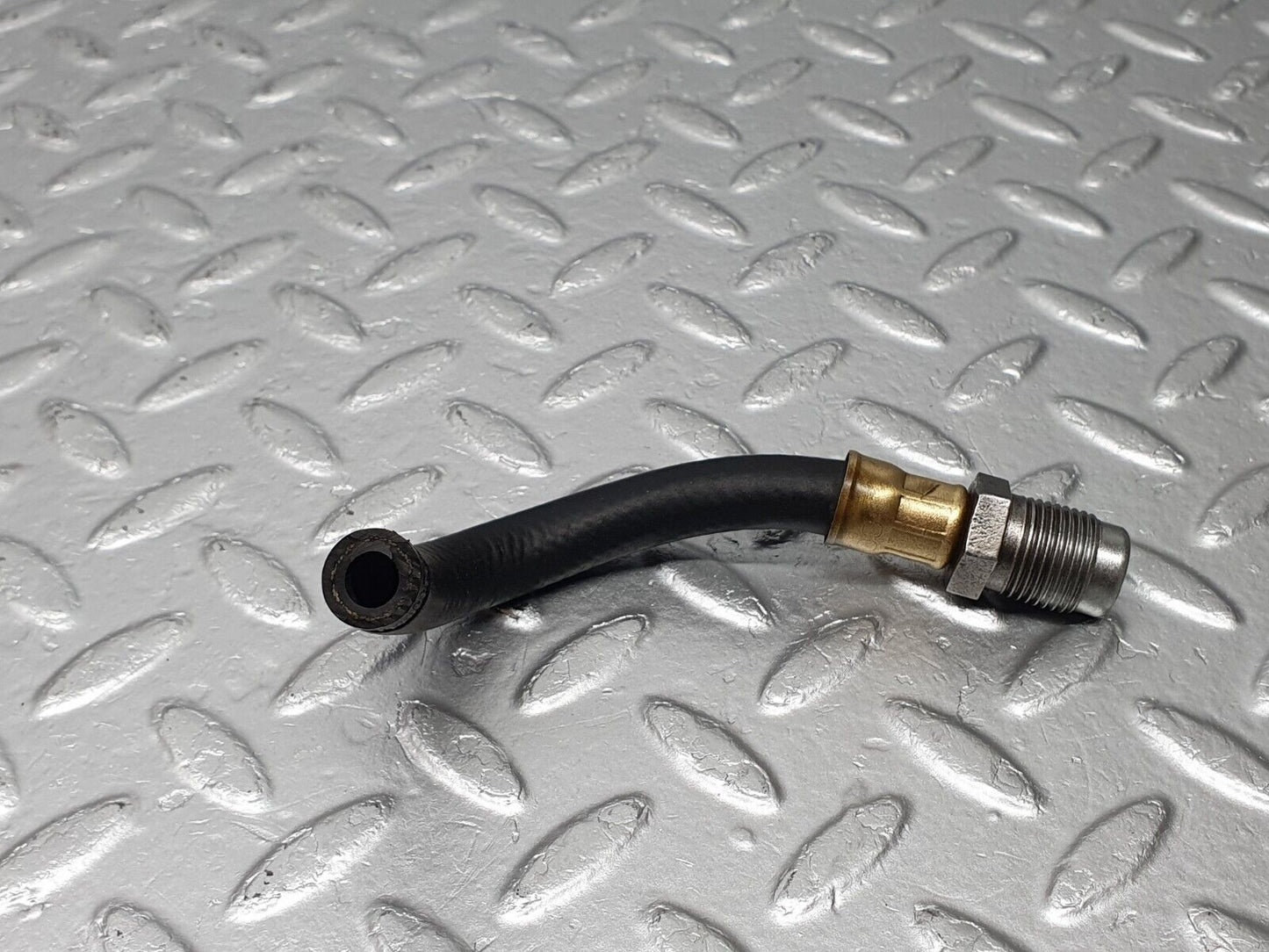 40754 Mercedes-Benz W123 300D Fuel Tank Fuel Filter Hose Pipe