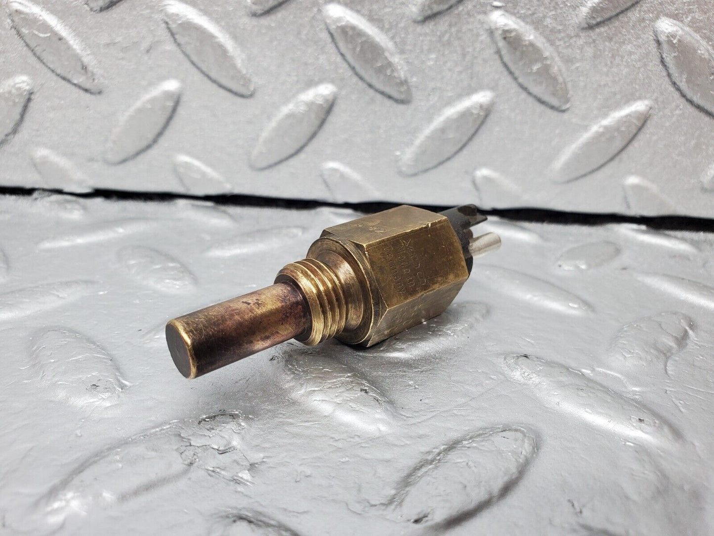 45344 Mercedes-Benz 280E M110.983 Coolant Temperature Sensor VDO