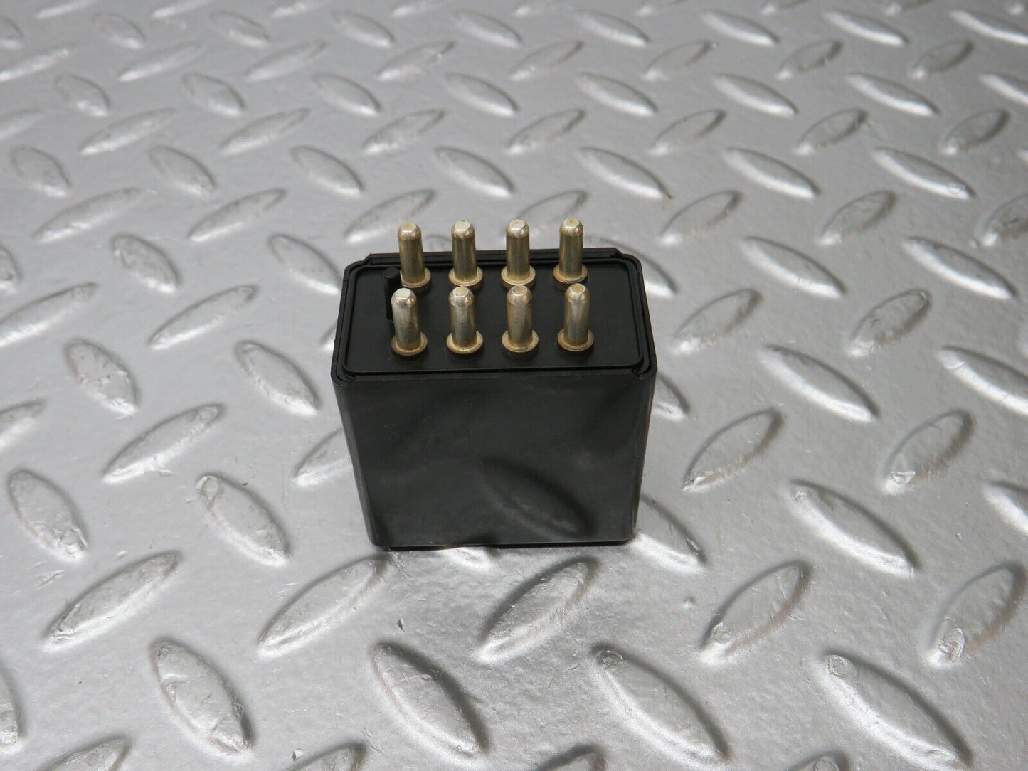31271 Mercedes-Benz S124 220TE Wagon Rear Windscreen Wiper Relay 1248210063