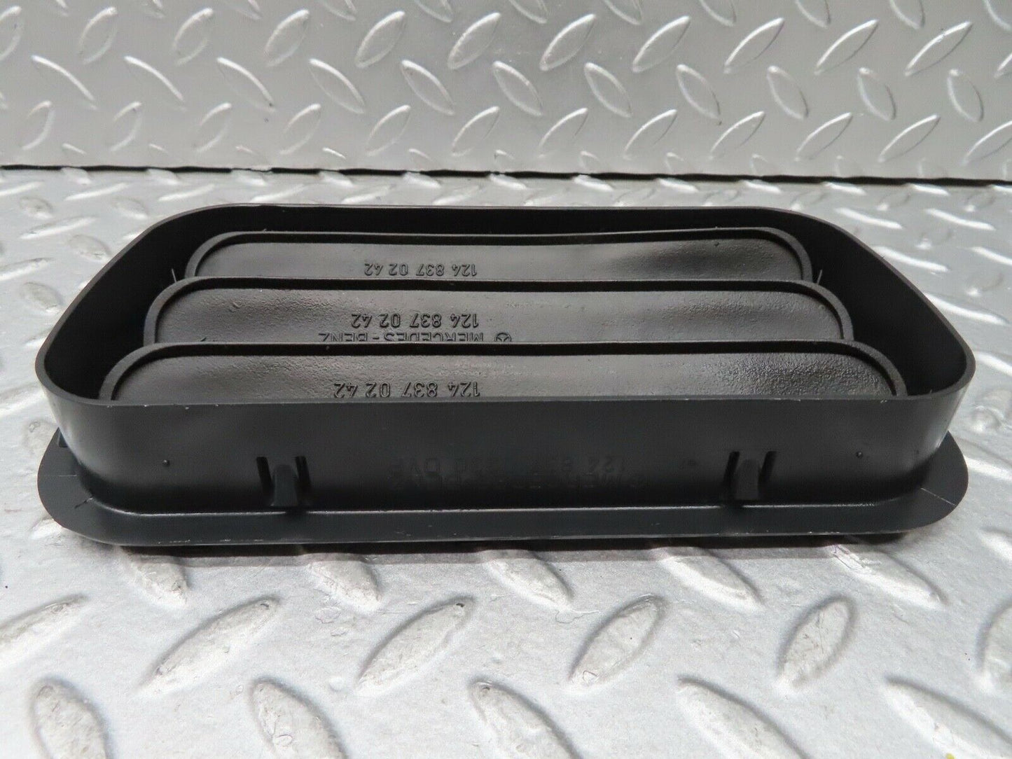 17261 Mercedes-Benz R129 300SL Coupe Rear Air Intake Vent 1248370230