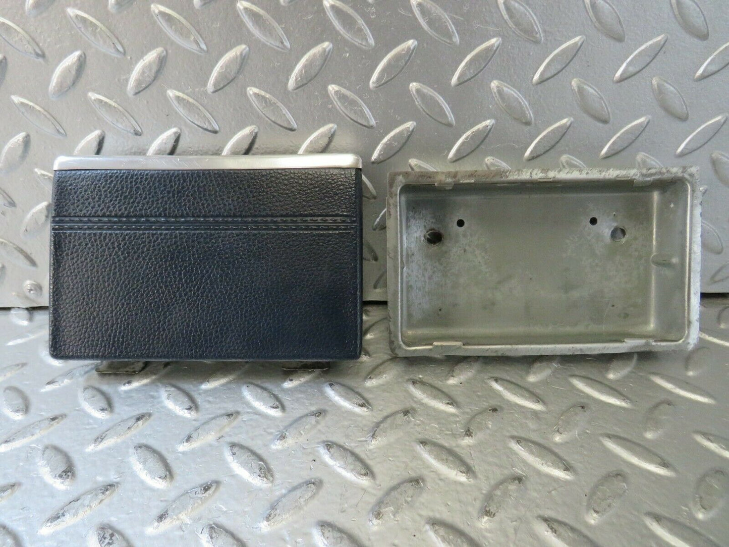 23198 Mercedes-Benz W116 350SE Rear Door Ashtray Blue