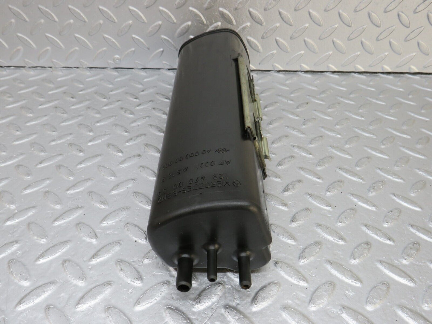 36066 Mercedes-Benz W126 420SE Fuel Vapor Charcoal Canister 1294700059
