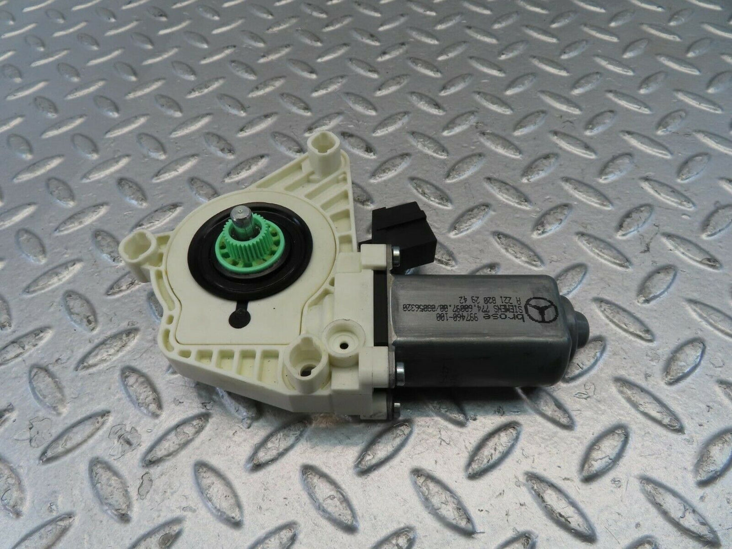 11192 Mercedes-Benz W221 S320 Rear Left Door Window Regulator Motor 997460100
