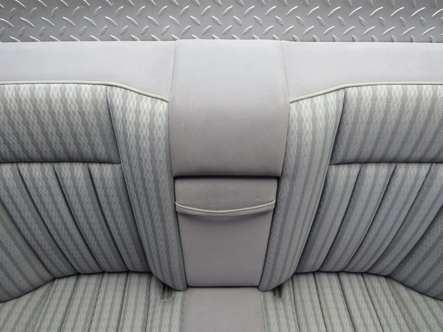 30325 Mercedes-Benz W124 230E Rear Seat 1249202216
